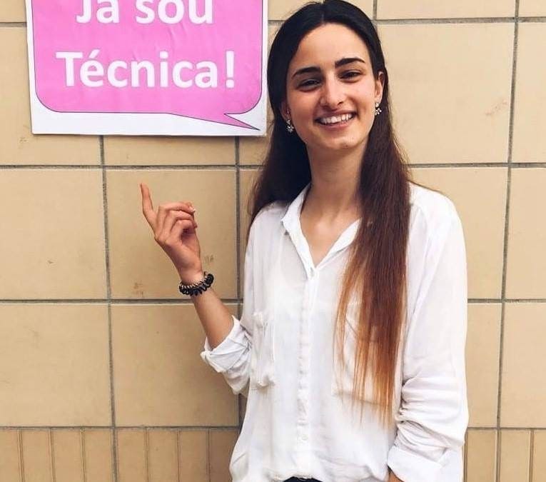 Alunos de 12º ano apresentam os seus projetos de PAP
